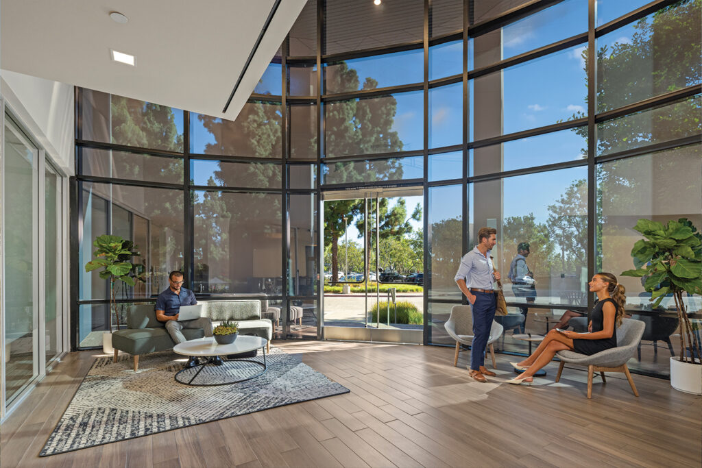 Two-story, glass-lined lobbies offer an abundance of natural light and tree-lined views.
